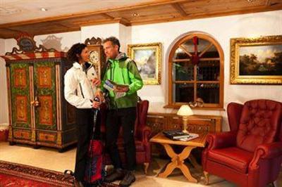 фото отеля Sassongher Hotel