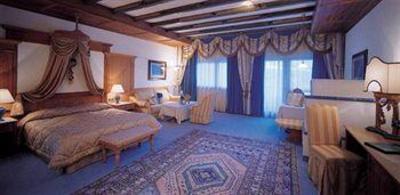 фото отеля Sassongher Hotel