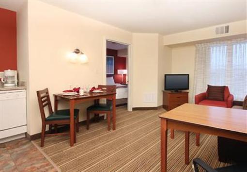 фото отеля Residence Inn Salinas