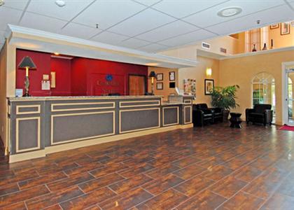 фото отеля Comfort Suites Las Colinas Center