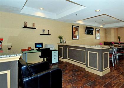 фото отеля Comfort Suites Las Colinas Center