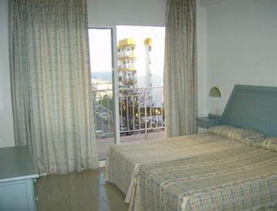 фото отеля Apartamentos El Velero Torremolinos