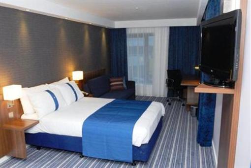фото отеля Holiday Inn Express Birmingham South A45