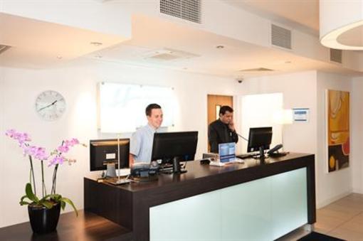фото отеля Holiday Inn Express Birmingham South A45