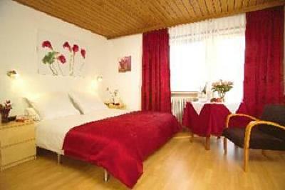 фото отеля Hotel Haus am Berg