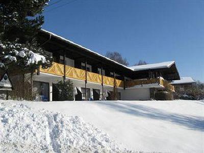 фото отеля Hotel Haus am Berg