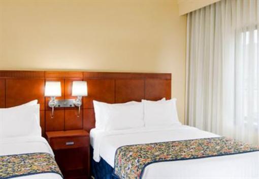 фото отеля Courtyard by Marriott St. Louis Westport Plaza