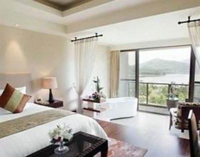 фото отеля Huacheng New Century Resort Ningbo