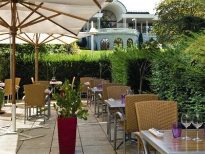 фото отеля Radisson Blu Hotel Aix-les-Bains