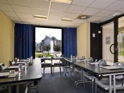 фото отеля Radisson Blu Hotel Aix-les-Bains