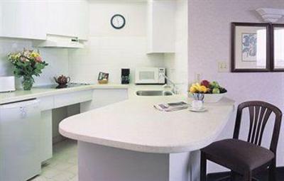 фото отеля Coast Edmonton House
