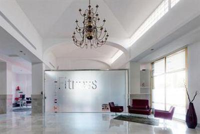 фото отеля Tryp Melilla Puerto