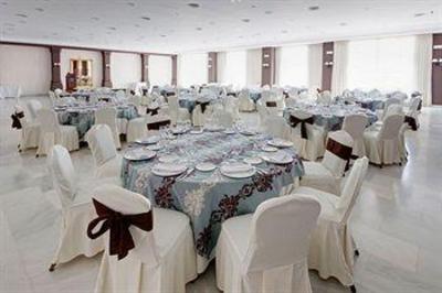 фото отеля Tryp Melilla Puerto