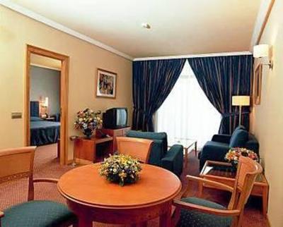 фото отеля Gran Hotel Vecindario Aeropuerto