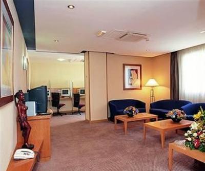 фото отеля Gran Hotel Vecindario Aeropuerto