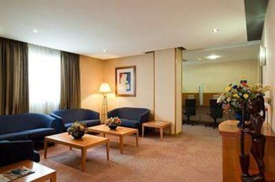 фото отеля Gran Hotel Vecindario Aeropuerto
