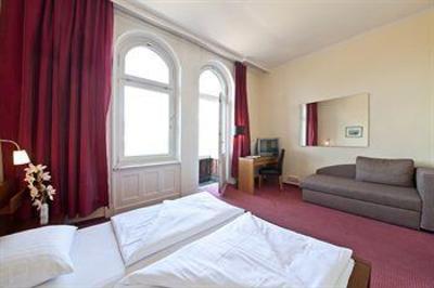 фото отеля Select Hotel am Holstenwall