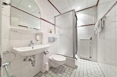 фото отеля Select Hotel am Holstenwall