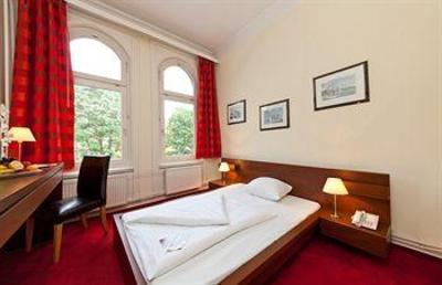 фото отеля Select Hotel am Holstenwall