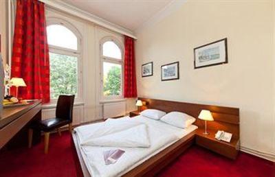 фото отеля Select Hotel am Holstenwall