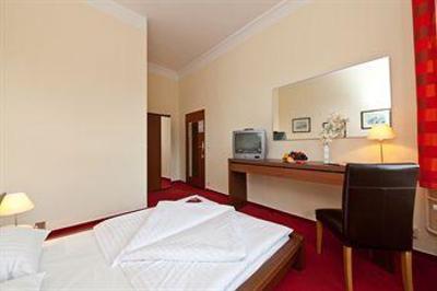 фото отеля Select Hotel am Holstenwall