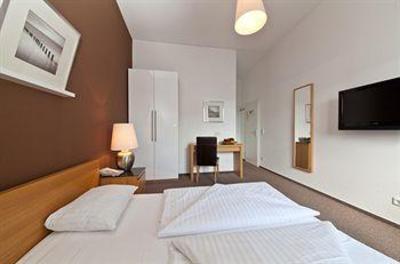 фото отеля Select Hotel am Holstenwall