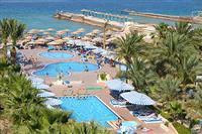 фото отеля Triton Empire Beach Resort