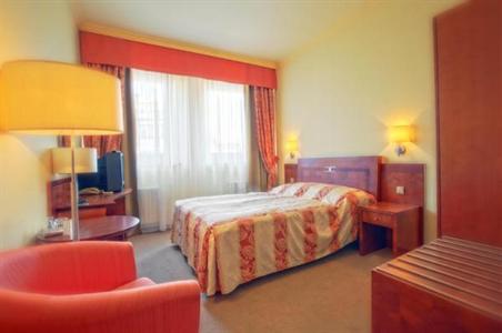 фото отеля BEST WESTERN Hotel Bila Labut