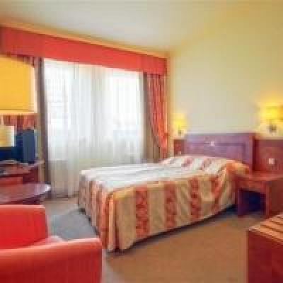 фото отеля BEST WESTERN Hotel Bila Labut