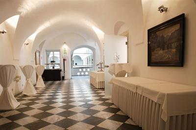 фото отеля Das Salzamt - Palais Hotel Landhaushof