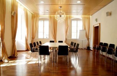 фото отеля Das Salzamt - Palais Hotel Landhaushof