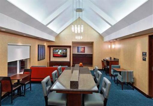 фото отеля Residence Inn Mobile