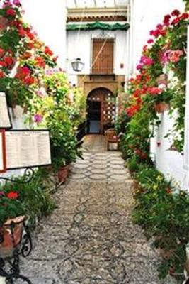фото отеля HOTEL LOS PATIOS