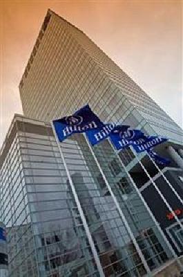 фото отеля Hilton Warsaw Hotel and Convention Centre
