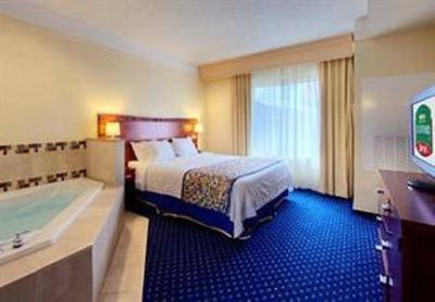 фото отеля Courtyard by Marriott Anniston Oxford