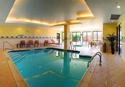 фото отеля Courtyard by Marriott Anniston Oxford