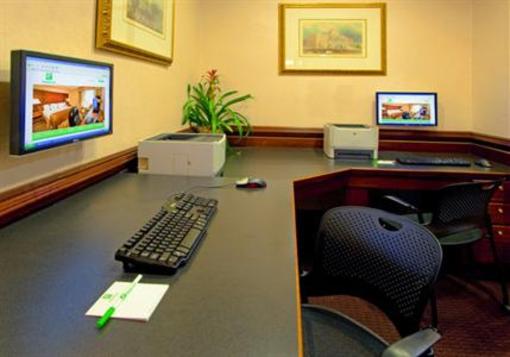 фото отеля Holiday Inn National Airport / Crystal City
