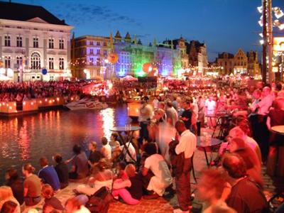 фото отеля Holiday Inn Gent Expo