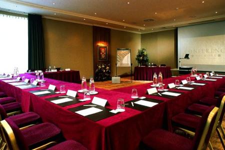 фото отеля Holiday Inn Gent Expo