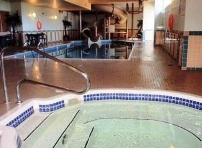 фото отеля Holiday Inn Express Hotel & Salmon Arm