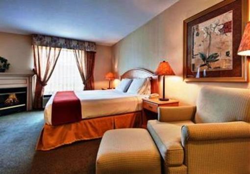фото отеля Holiday Inn Express Hotel & Salmon Arm