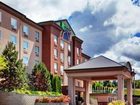 фото отеля Holiday Inn Express Hotel & Salmon Arm