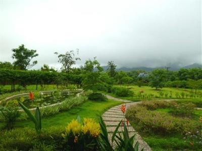 фото отеля Upcountry Bungalows