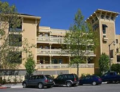 фото отеля Toll House Hotel