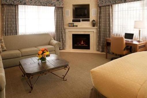 фото отеля Toll House Hotel