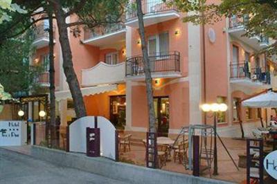 фото отеля Hotel Fra i Pini