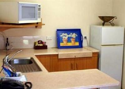 фото отеля Quality Inn Carriage House