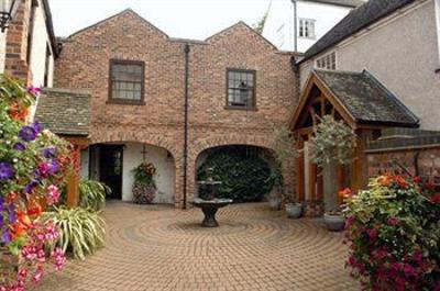 фото отеля Donington Manor Hotel Castle Donington