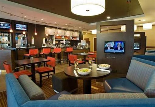 фото отеля Courtyard Tysons Corner Fairfax