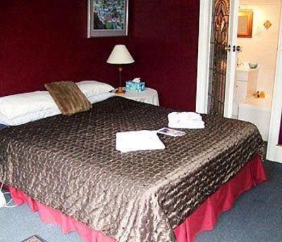 фото отеля Hulmes Court Bed and Breakfast